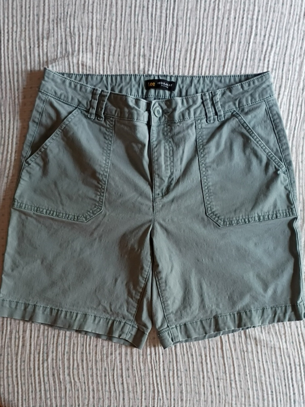 Lee Regular Fit Utility Chino Mid-rise Walk short Green Sz 12